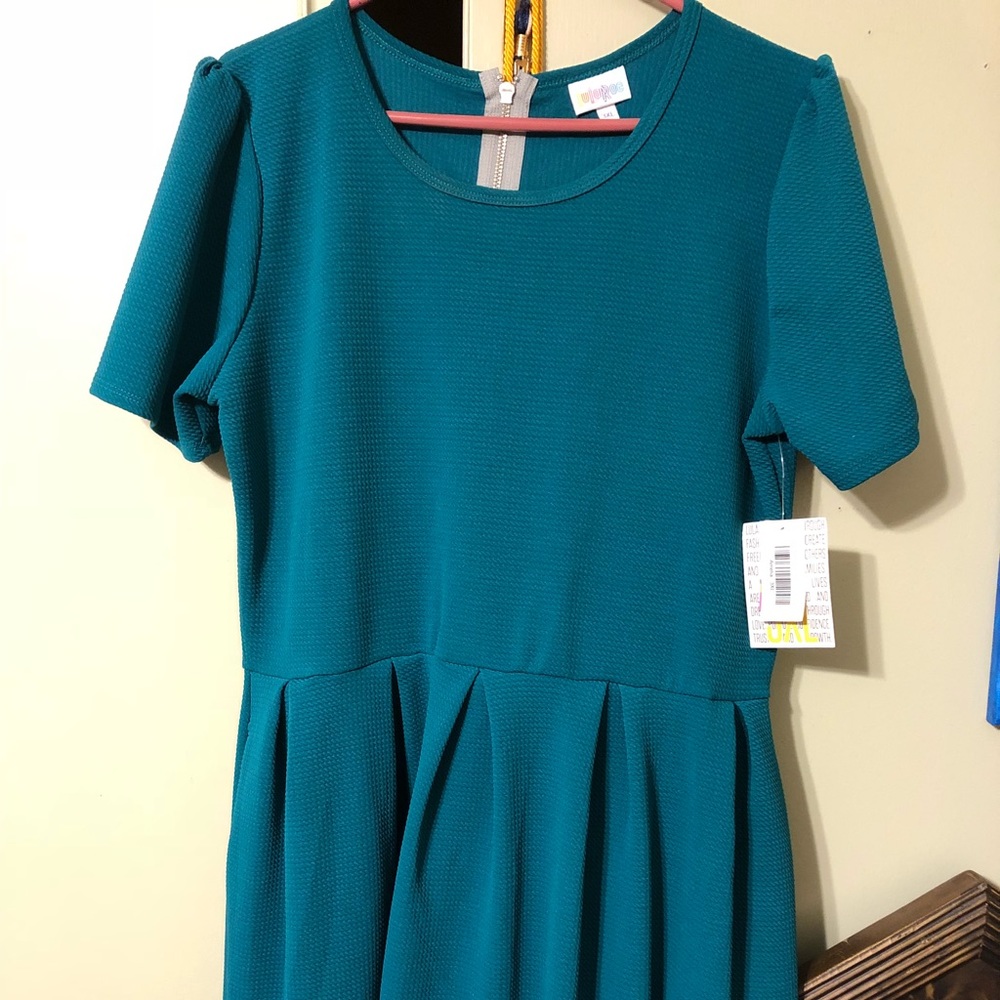 3xl Amelia